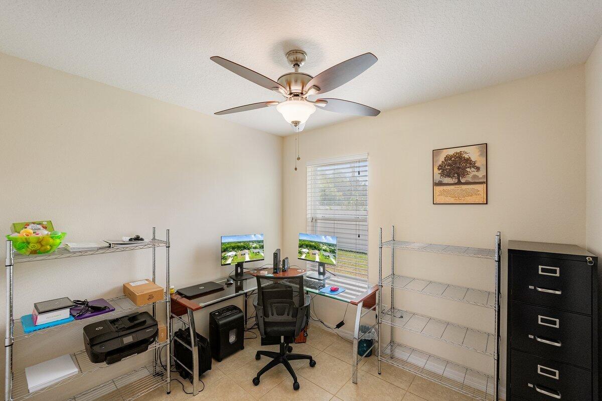 PORT ST LUCIE SECTION 40 - Residential