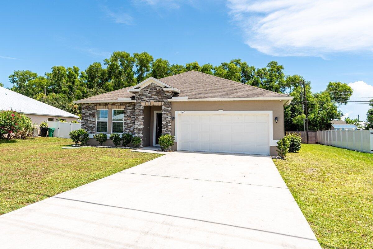 PORT ST LUCIE SECTION 40 - Residential