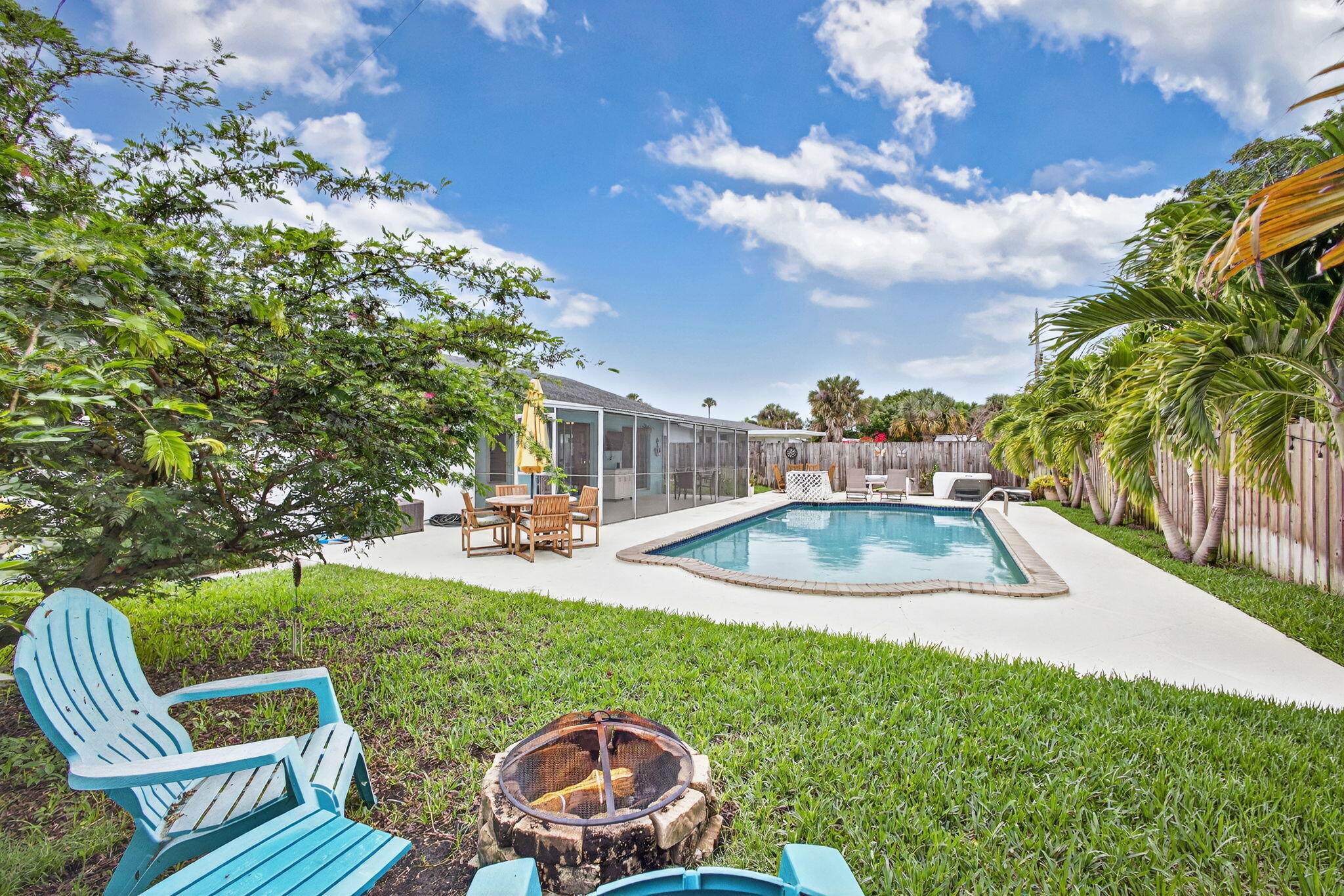 PALM BEACH GARDENS 3 - Residential