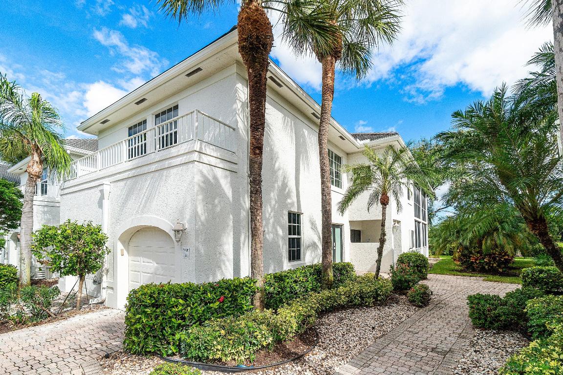 5100 Lake Catalina Drive C