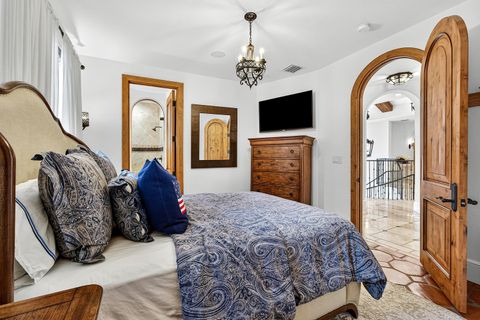 Tiny photo for 520 NE Waterway Lane, Boca Raton, FL 33432 (MLS # B26010942)
