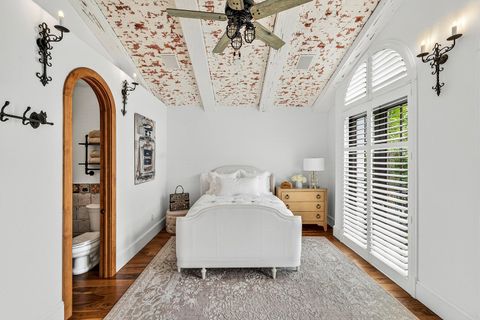 Tiny photo for 520 NE Waterway Lane, Boca Raton, FL 33432 (MLS # B26010942)