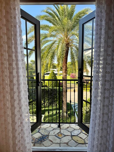Tiny photo for 520 NE Waterway Lane, Boca Raton, FL 33432 (MLS # B26010942)