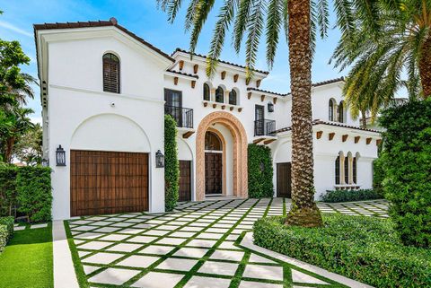 Tiny photo for 520 NE Waterway Lane, Boca Raton, FL 33432 (MLS # B26010942)