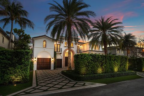 Tiny photo for 520 NE Waterway Lane, Boca Raton, FL 33432 (MLS # B26010942)