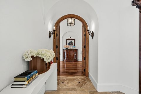 Tiny photo for 520 NE Waterway Lane, Boca Raton, FL 33432 (MLS # B26010942)