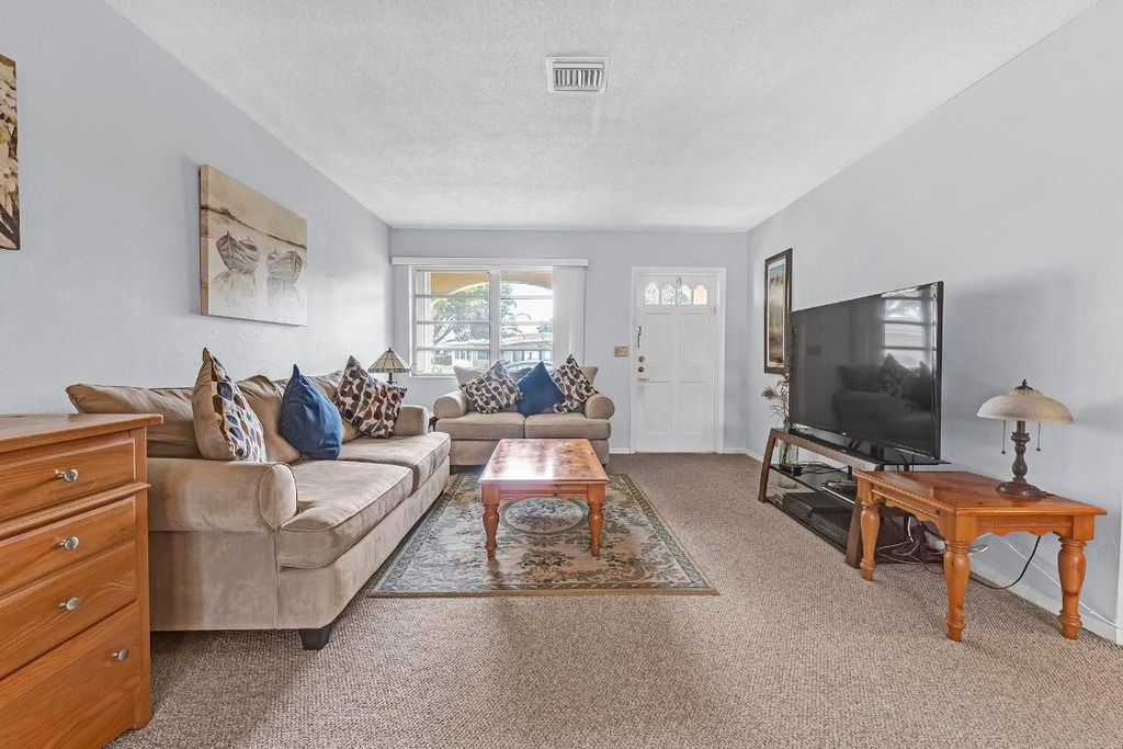 Photo of 1261 NW 44th Street, Deerfield Beach, FL 33064 (MLS # R11099926)