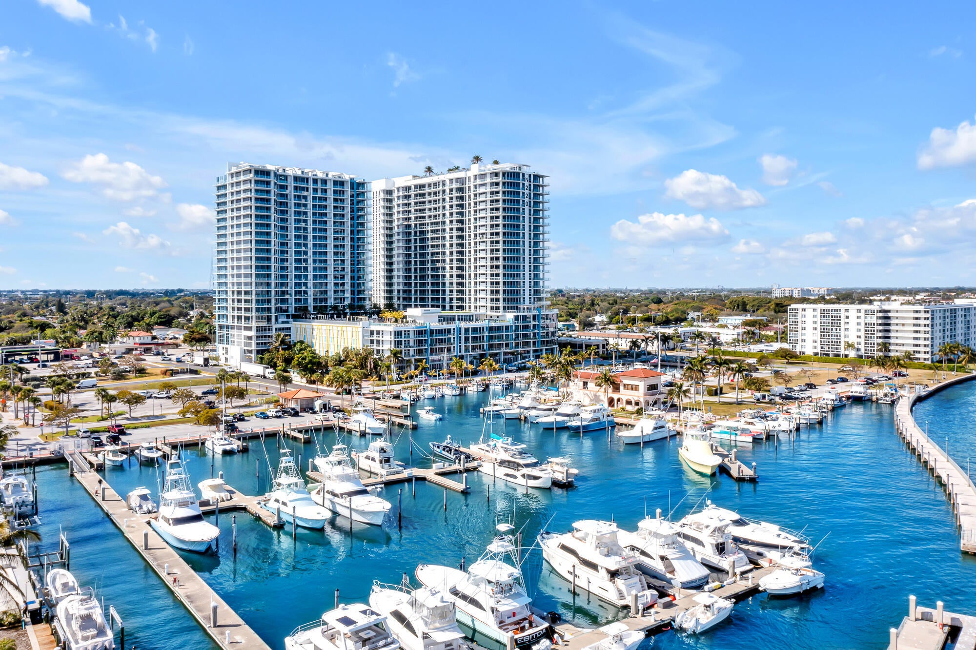 220 Lake Shore Drive 502, Lake Park, FL, 33403/$2,495,000 3 220 Lake Shore Drive 502