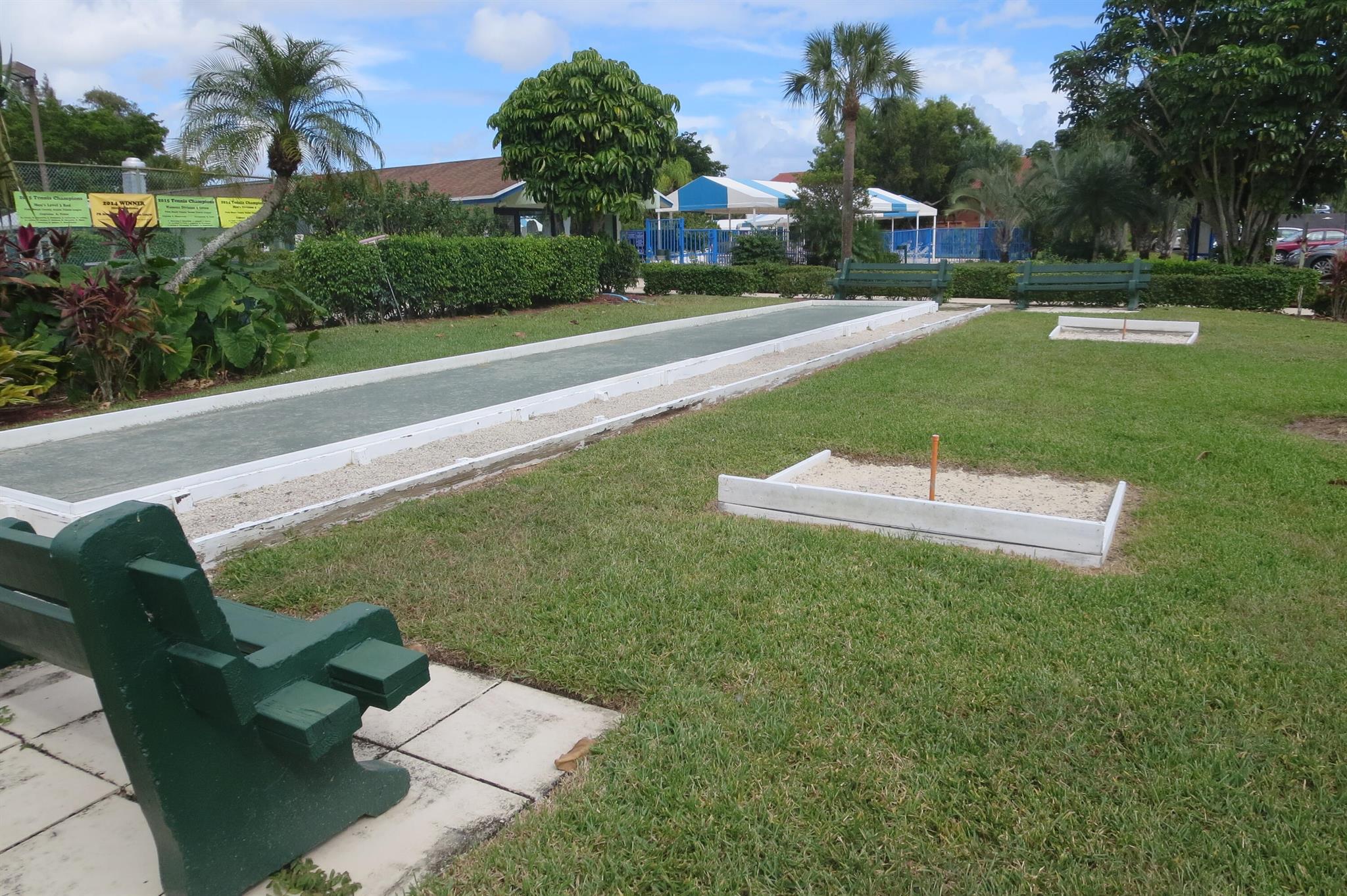 PALM GREENS AT VILLA DEL RAY CONDO I - Residential