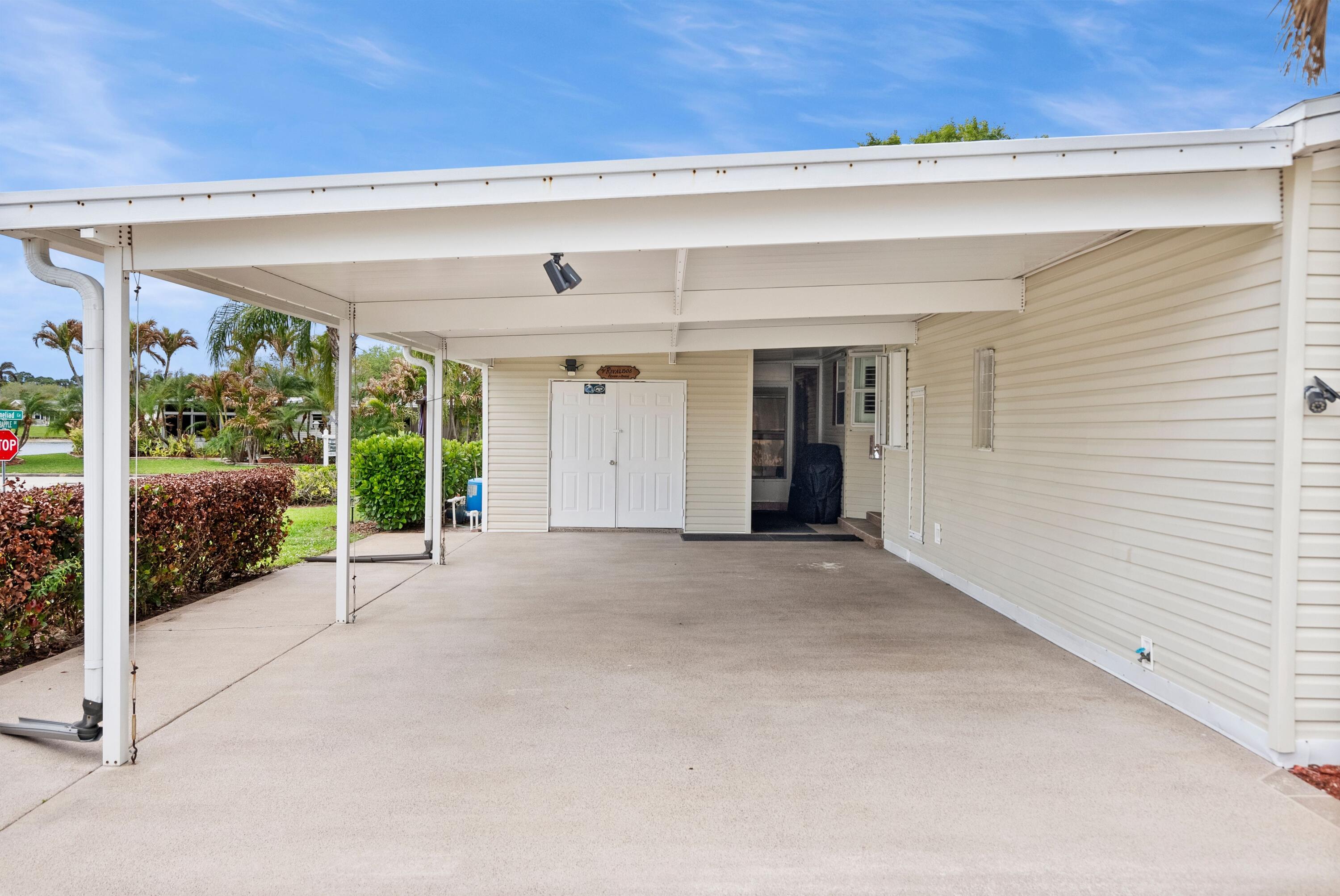 EAGLE RETREAT AT SAVANNA CLUB - Residential