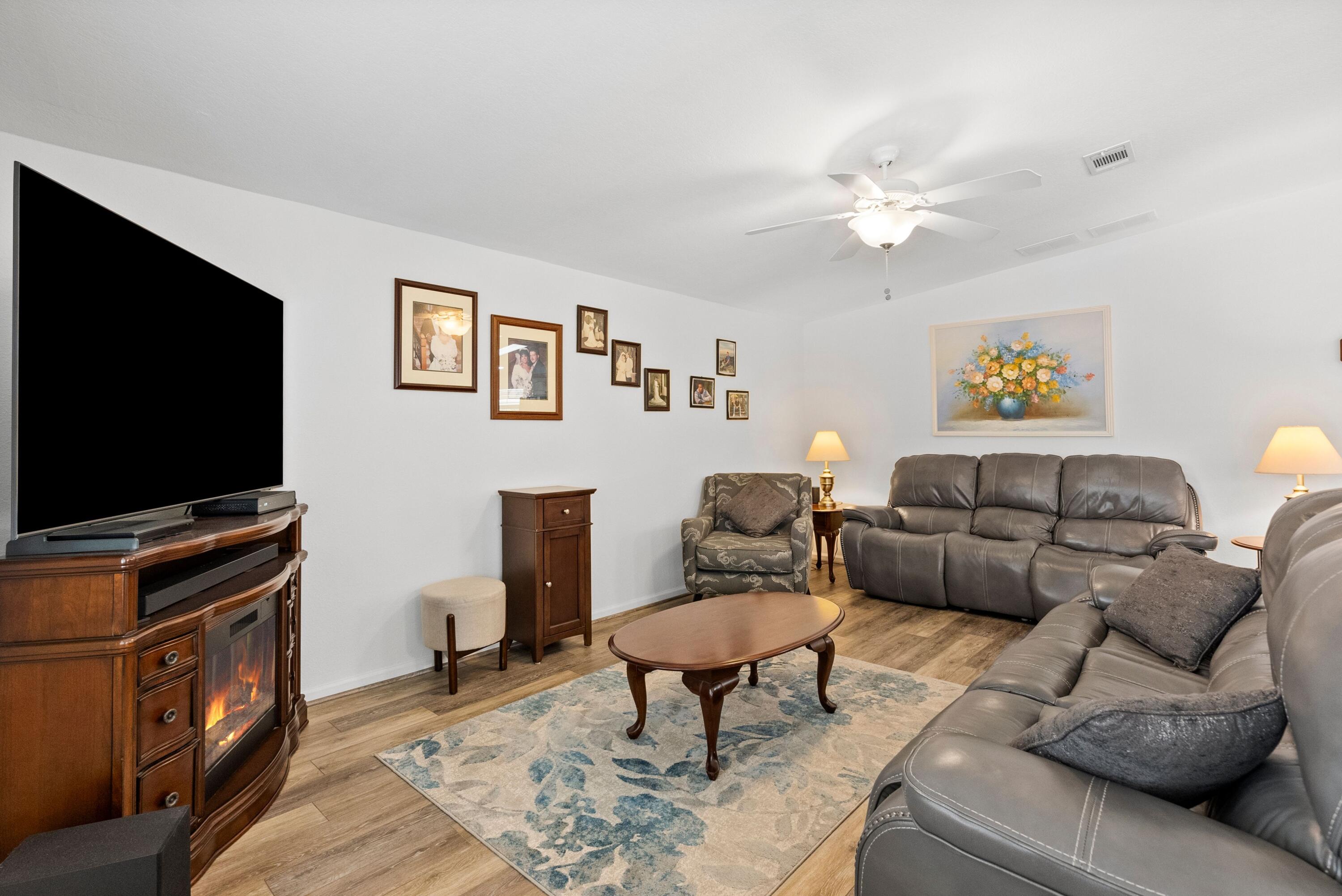 EAGLE RETREAT AT SAVANNA CLUB - Residential