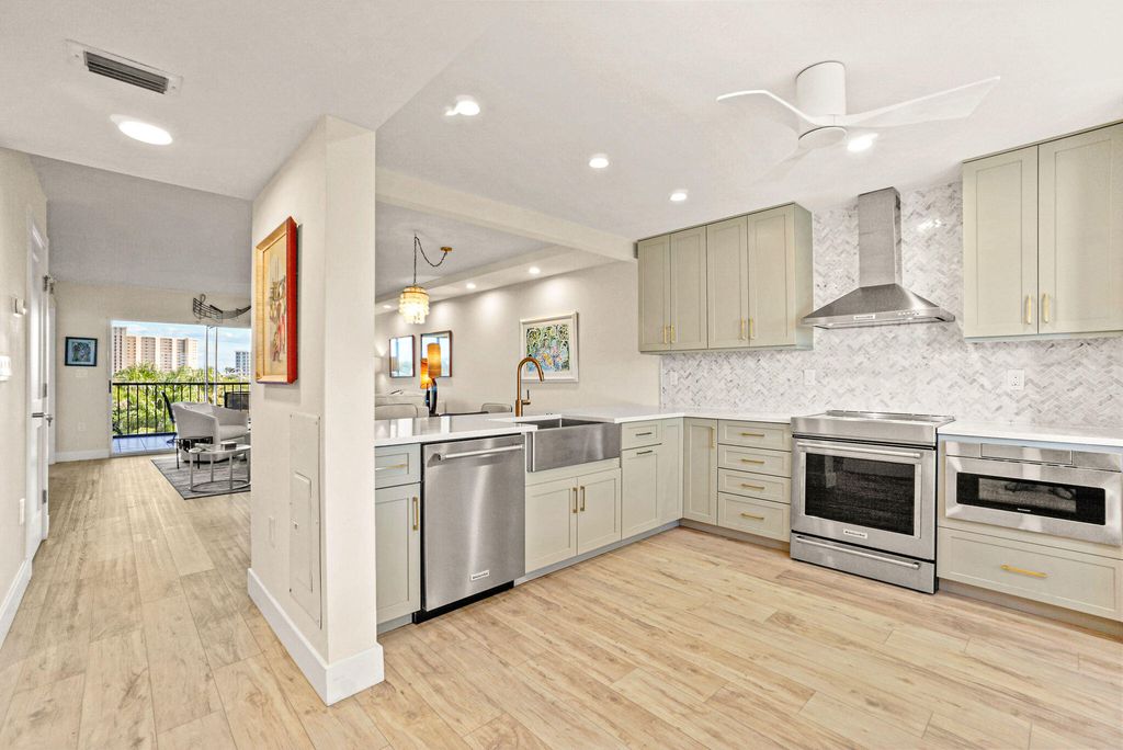 Photo of 275 Palm Avenue #C406, Jupiter, FL 33477 (MLS # R10957883)