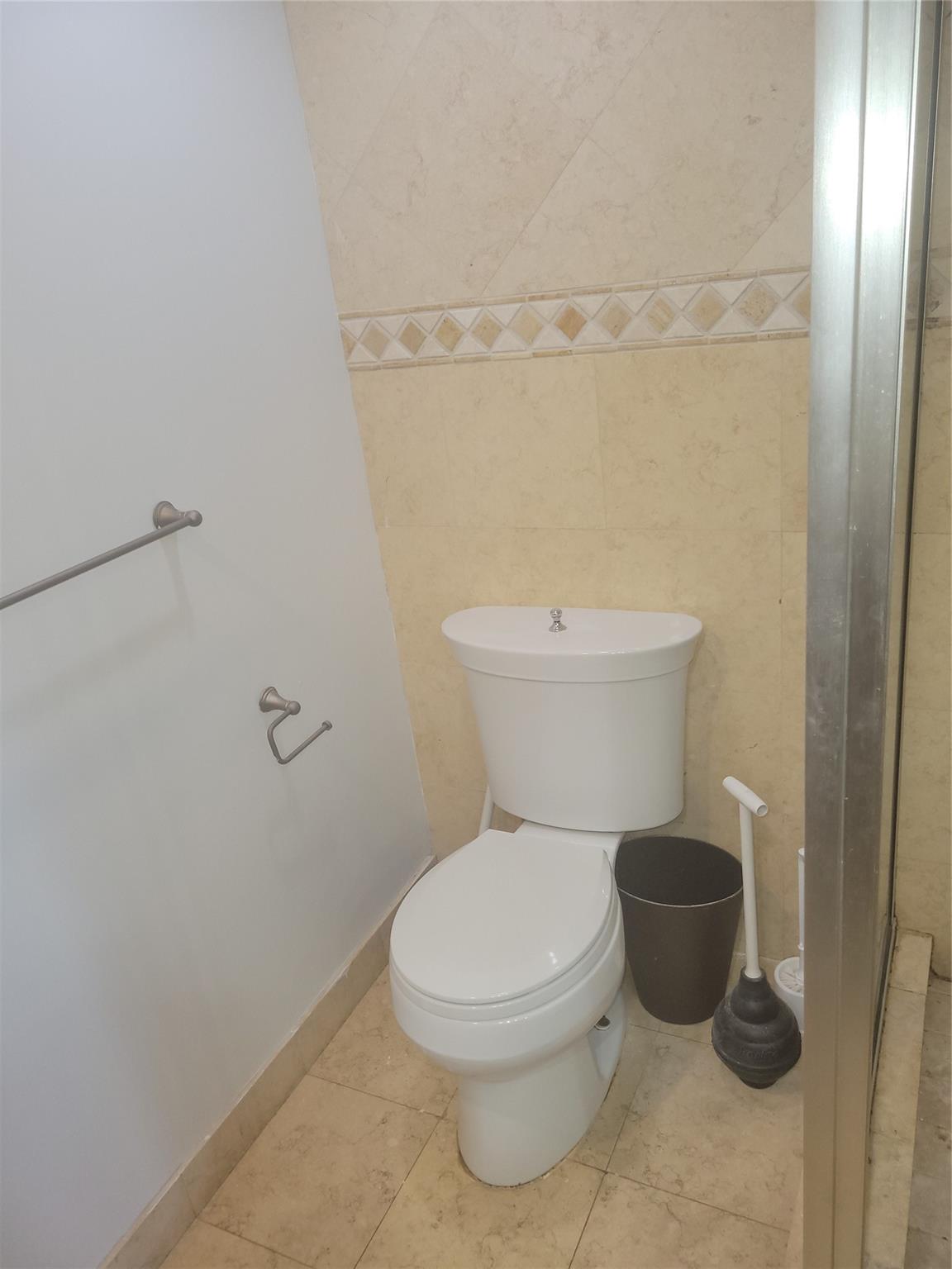 Stratford House Condo - Residential Lease