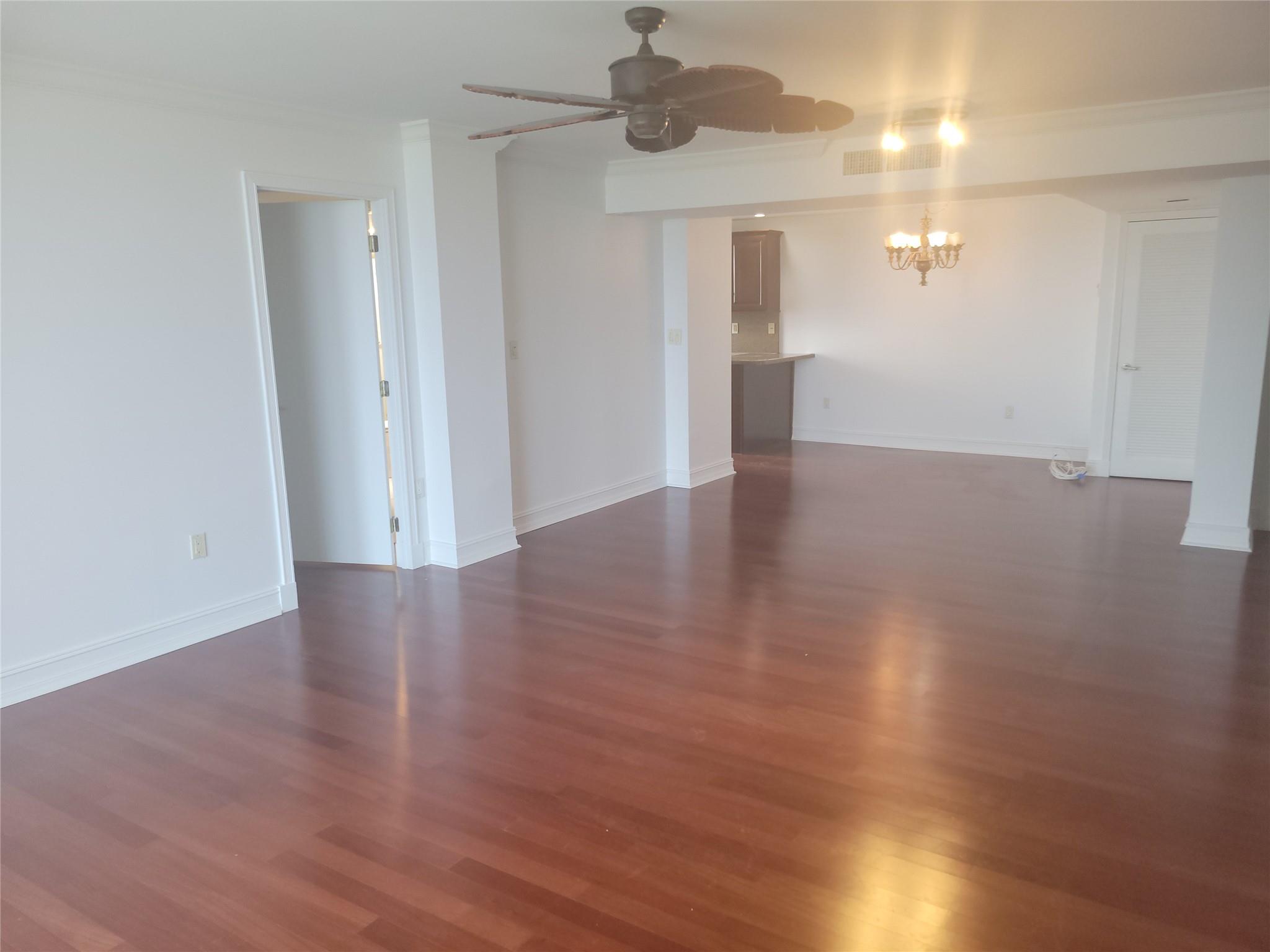 Stratford House Condo - Residential Lease