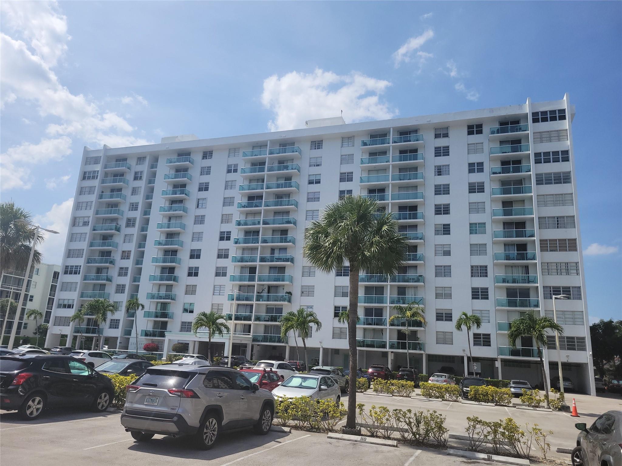 Stratford House Condo - Residential Lease