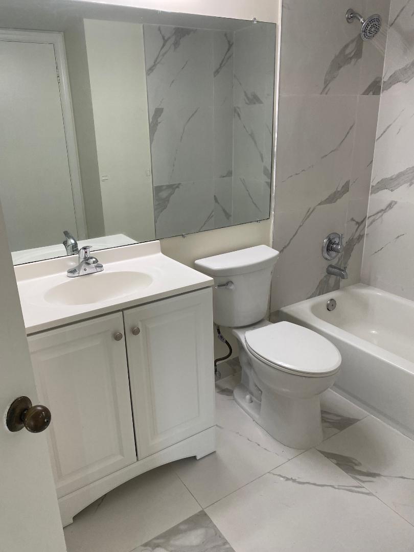 19114 Glenmoor Dr 19114