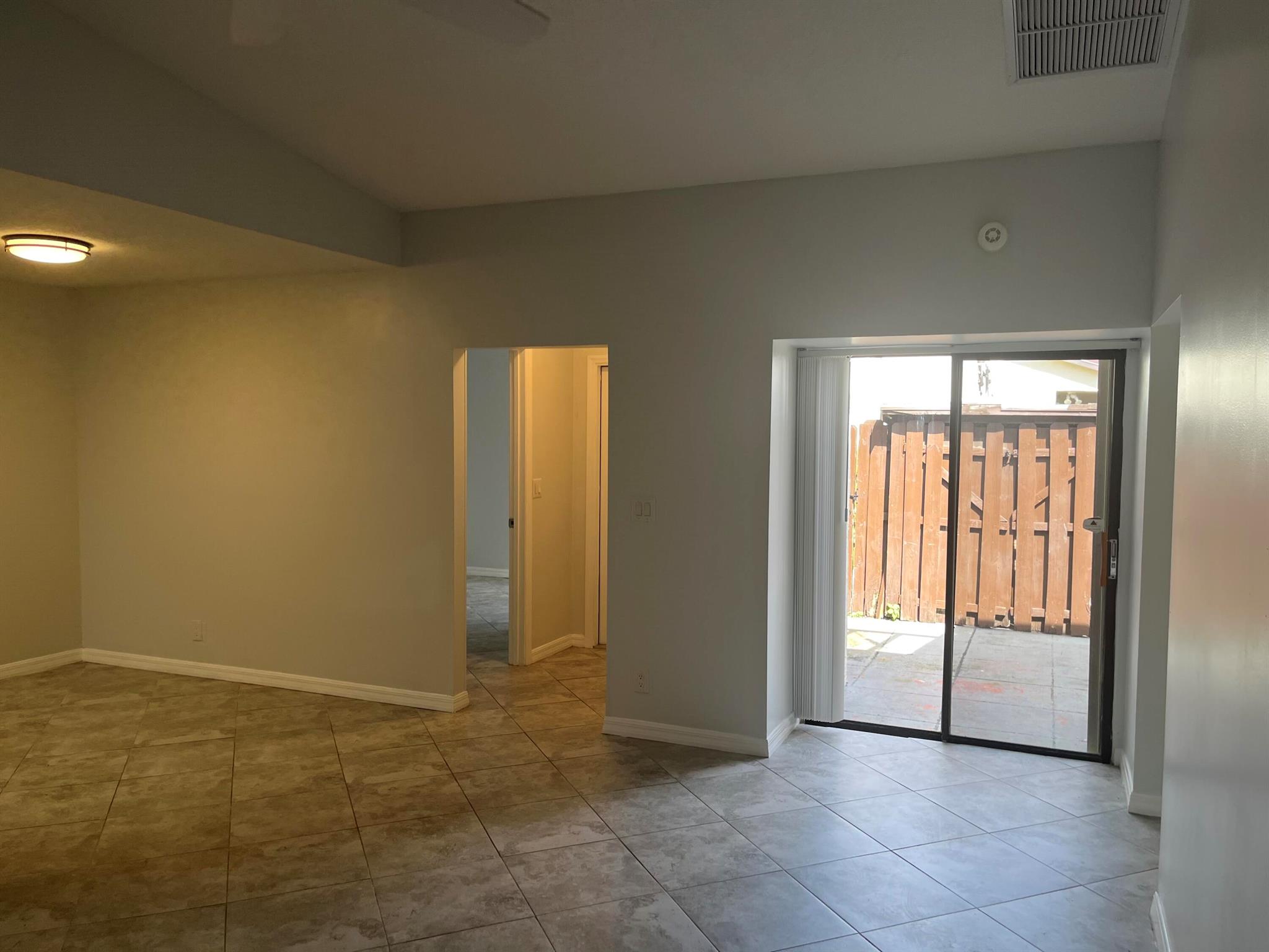 3403 Waterview Circle
