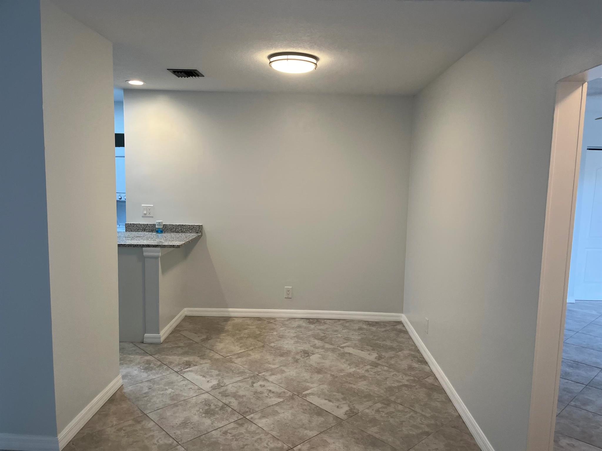 3403 Waterview Circle
