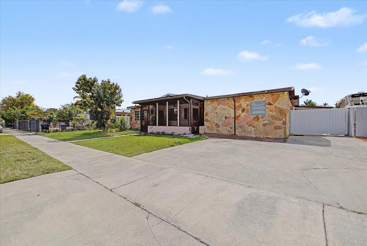 PALMLAND HOMES SOUTH NO 3 - Residential