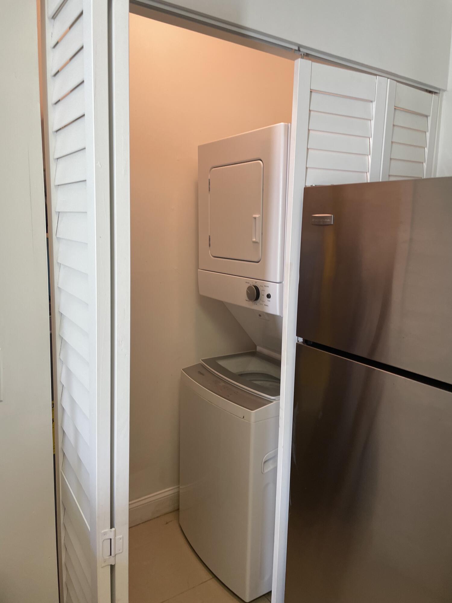 Properties 12026 Suellen Circle B