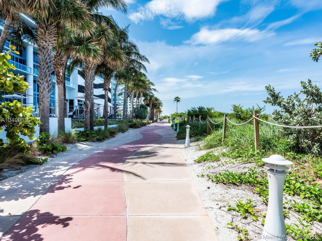 Carillon Miami Beach - Residential