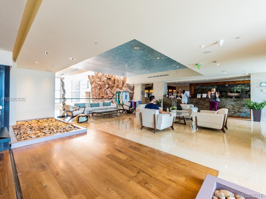 Carillon Miami Beach - Residential