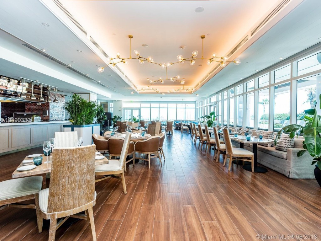 Carillon Miami Beach - Residential