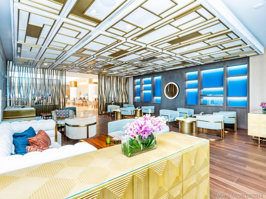 Carillon Miami Beach - Residential