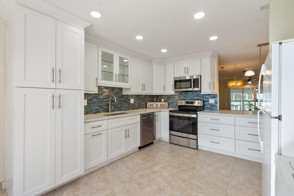 Photo of 1740 NW 19TH Terrace #202, Delray Beach, FL 33445 (MLS # B26086303)