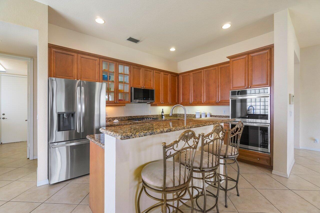 MIRABELLA AT MIRASOL B - Residential Lease