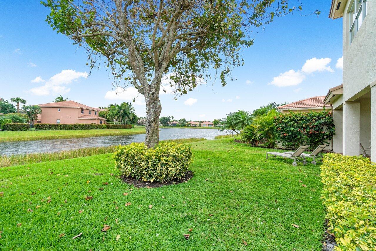 MIRABELLA AT MIRASOL B - Residential Lease