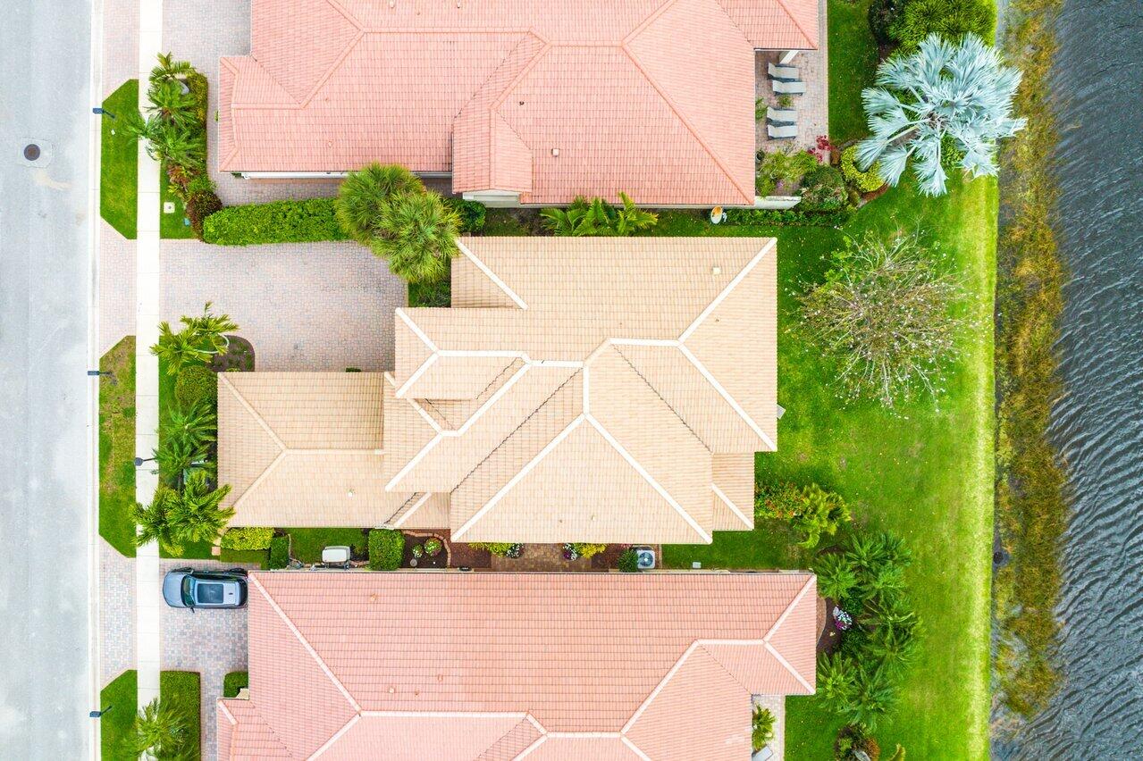 MIRABELLA AT MIRASOL B - Residential Lease