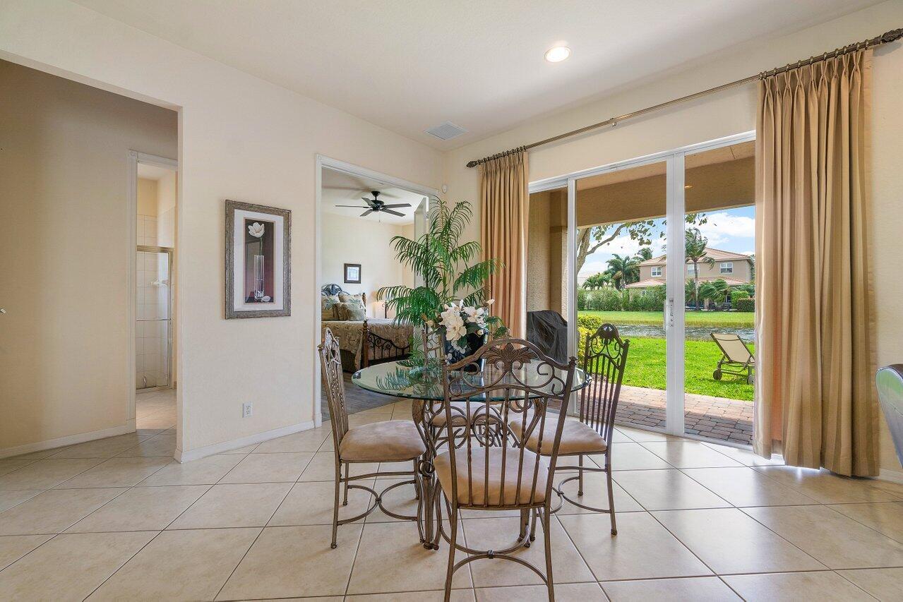 MIRABELLA AT MIRASOL B - Residential Lease