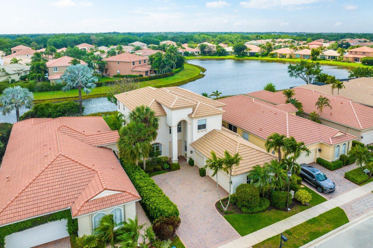 MIRABELLA AT MIRASOL B - Residential Lease