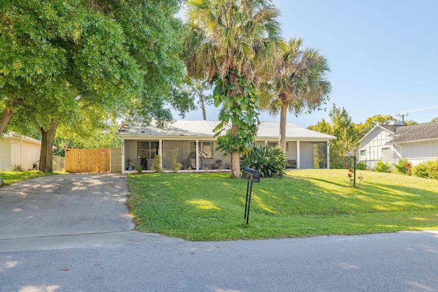 BUYER'S FINANCING FELL THROUGH PRICED BELOW APPRAISED VALUE.