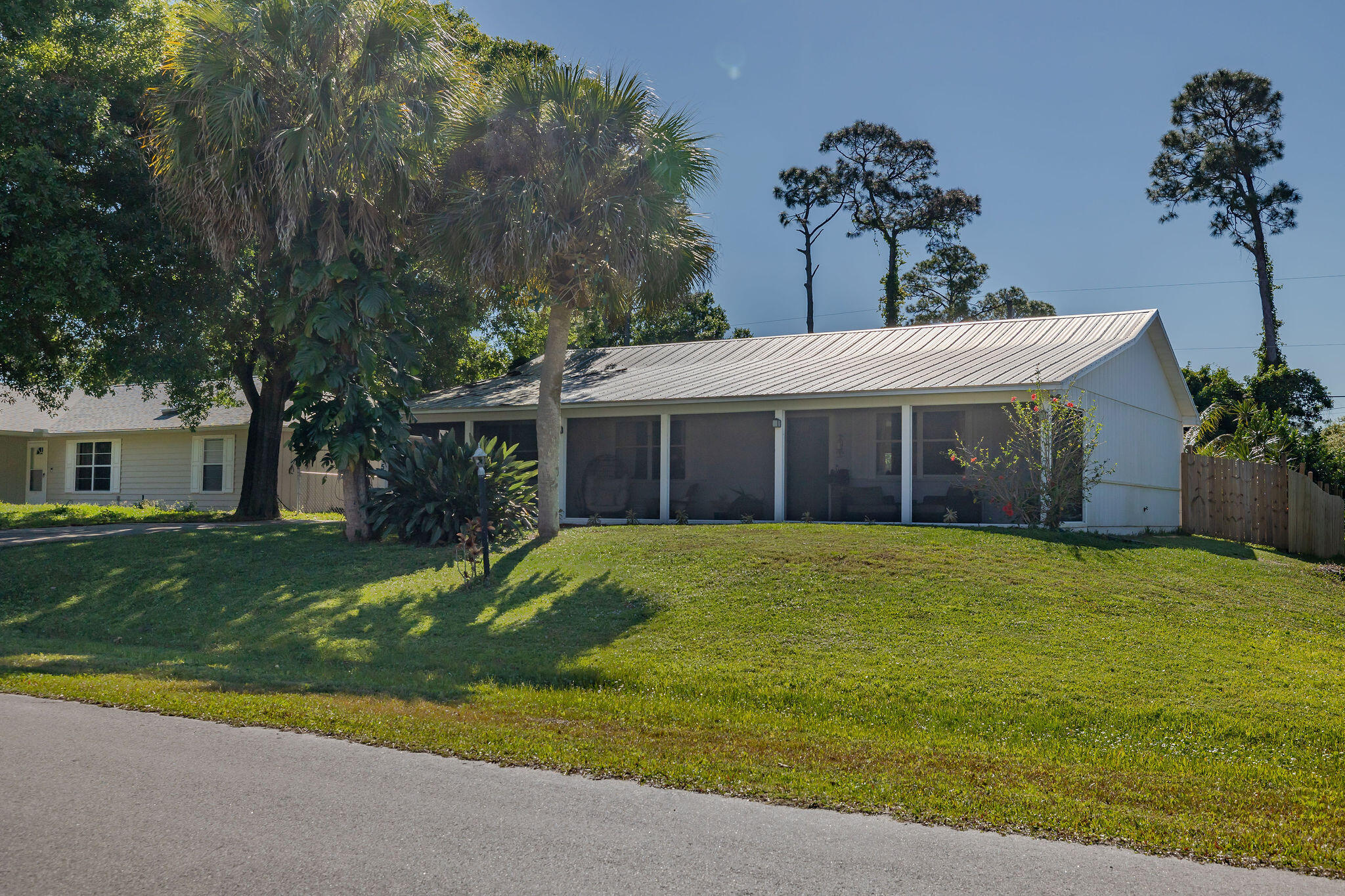 1415 16th Court SW