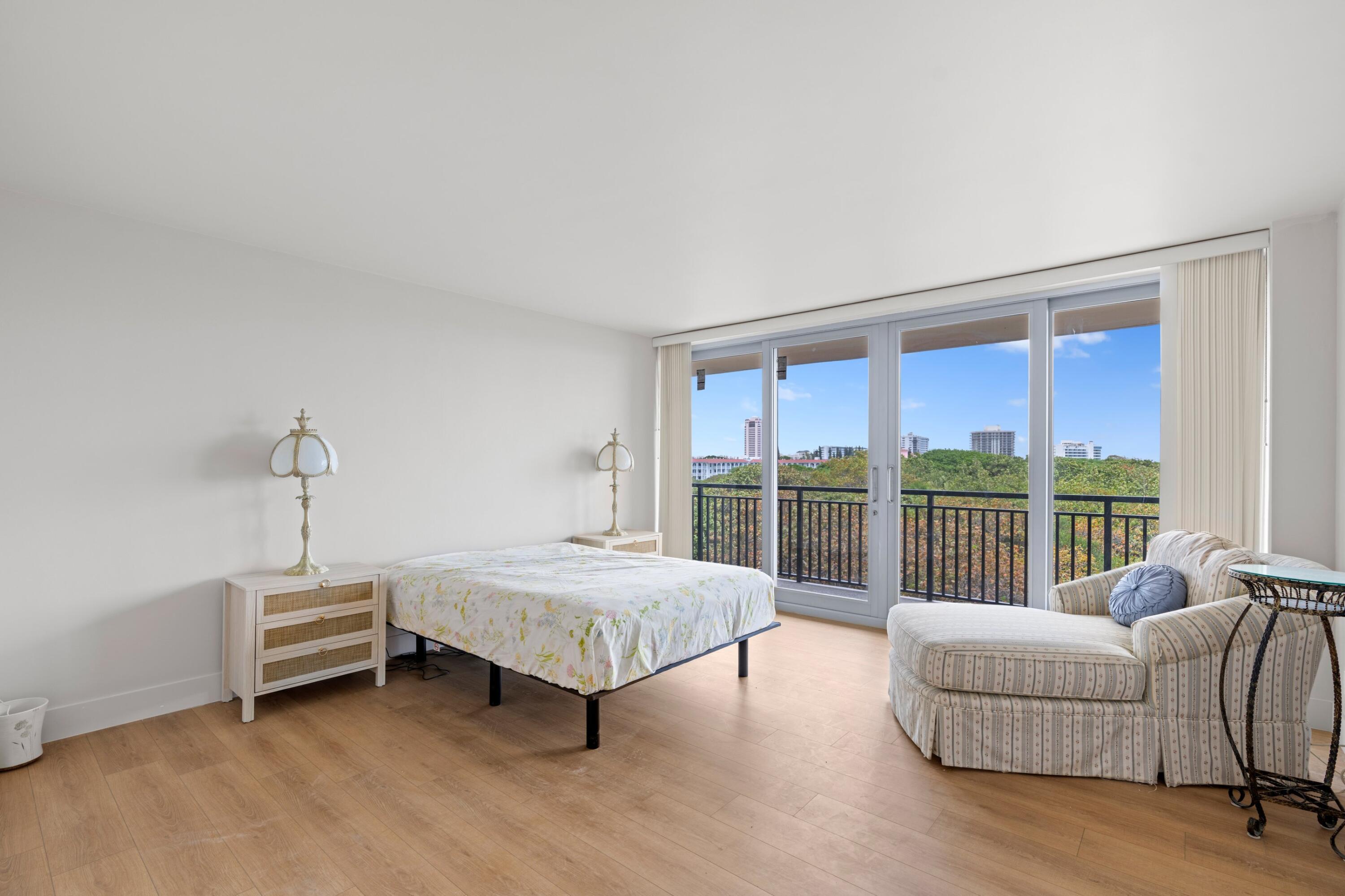 CLOISTER DEL MAR CONDO - Residential