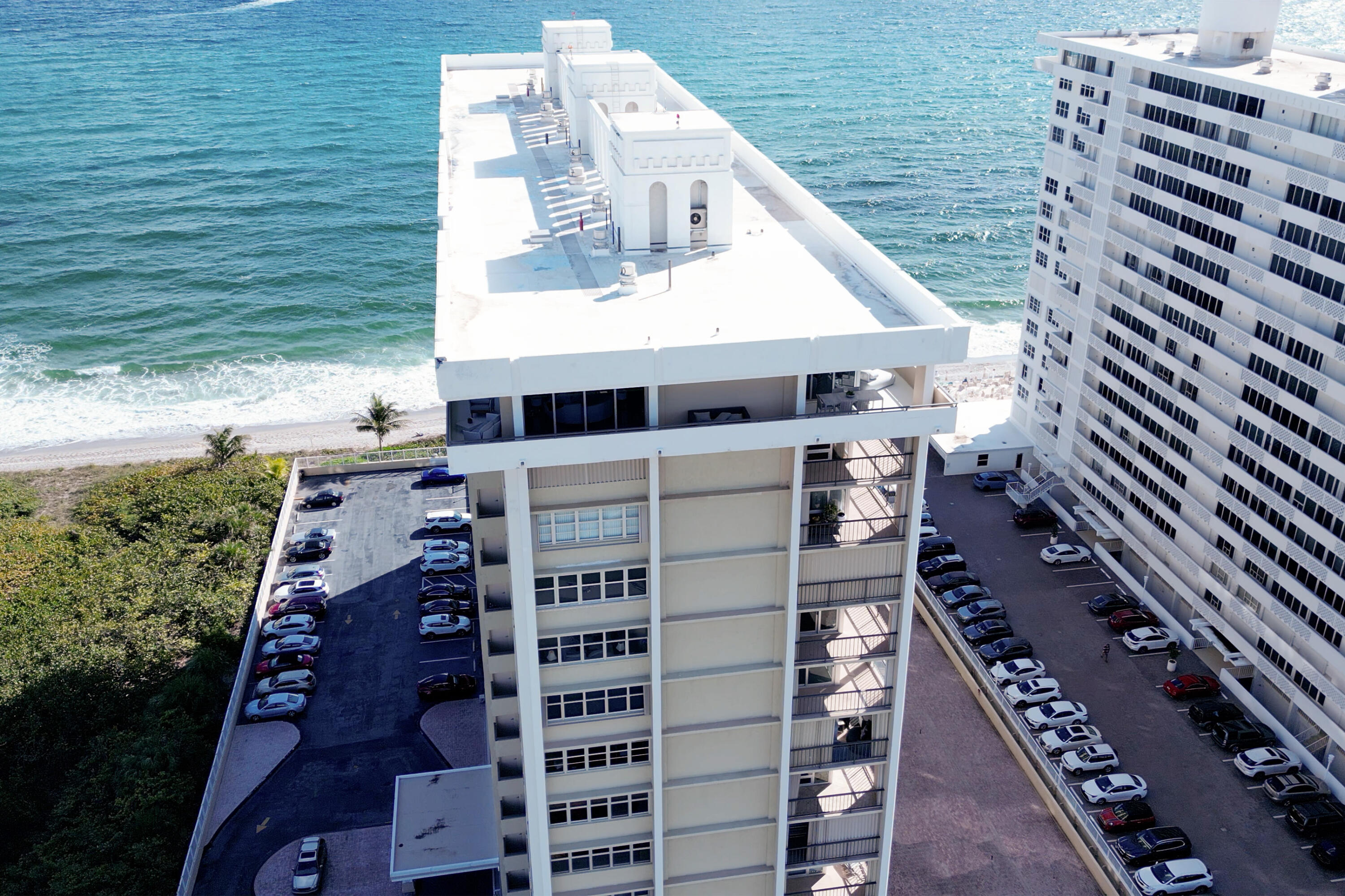 CLOISTER DEL MAR CONDO - Residential