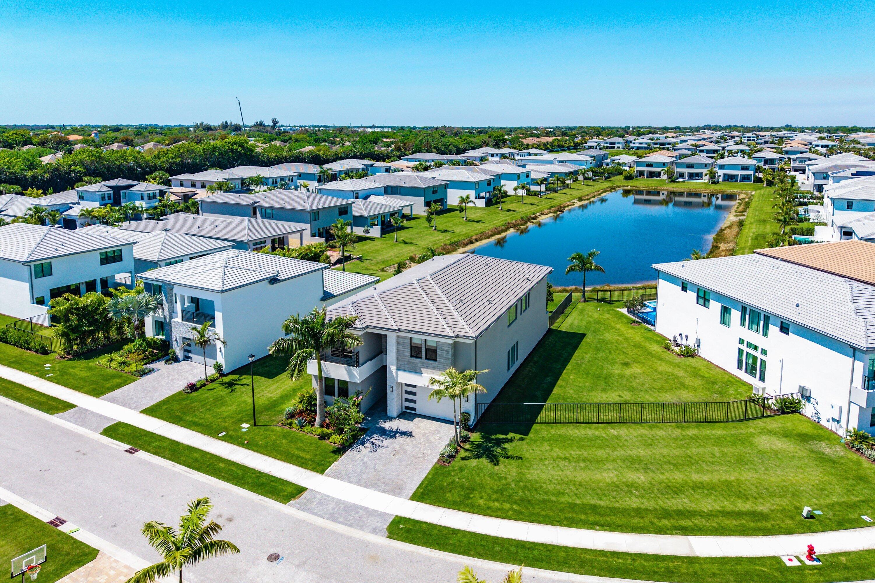 LOTUS EDGE - Residential Lease