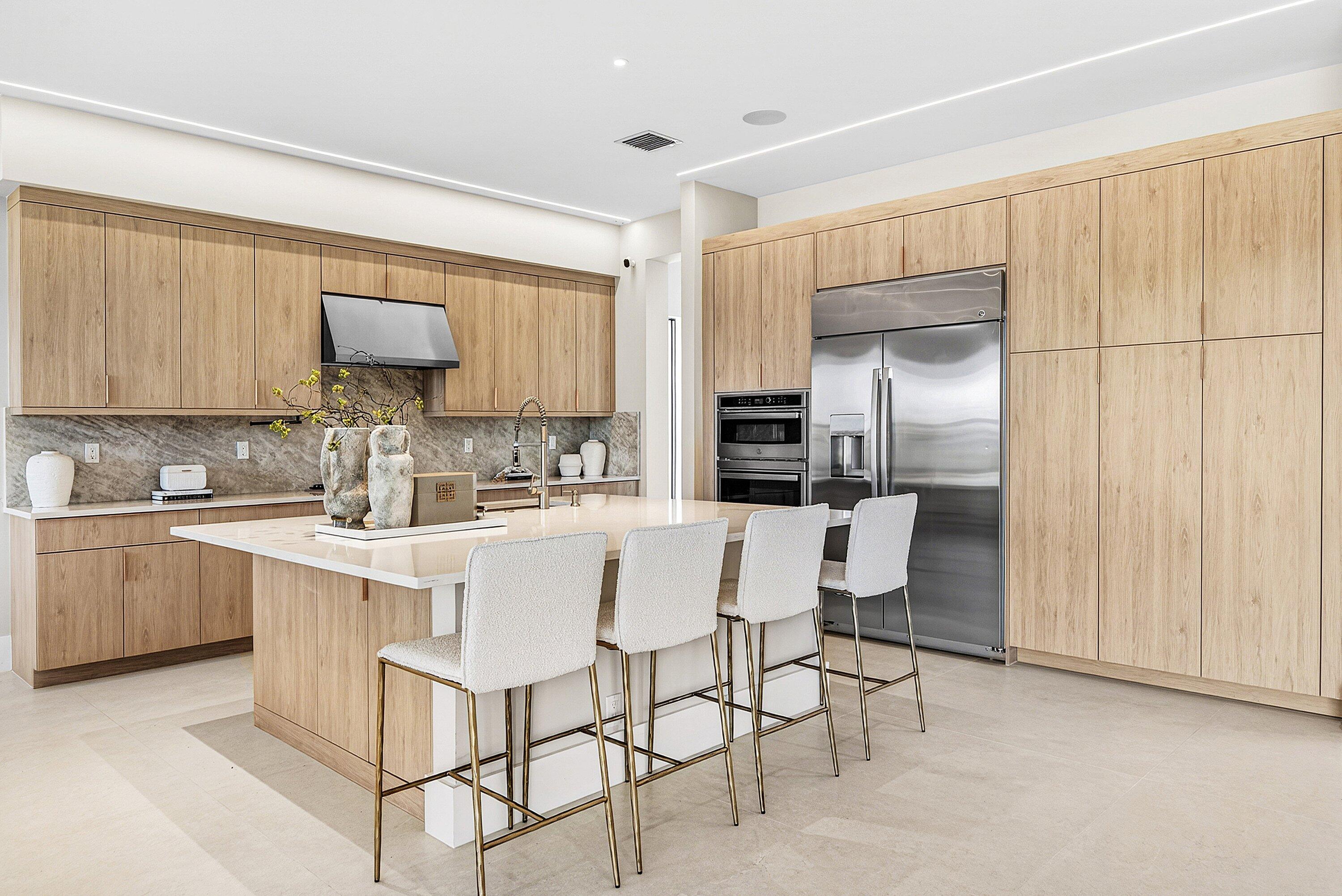 LOTUS EDGE - Residential Lease