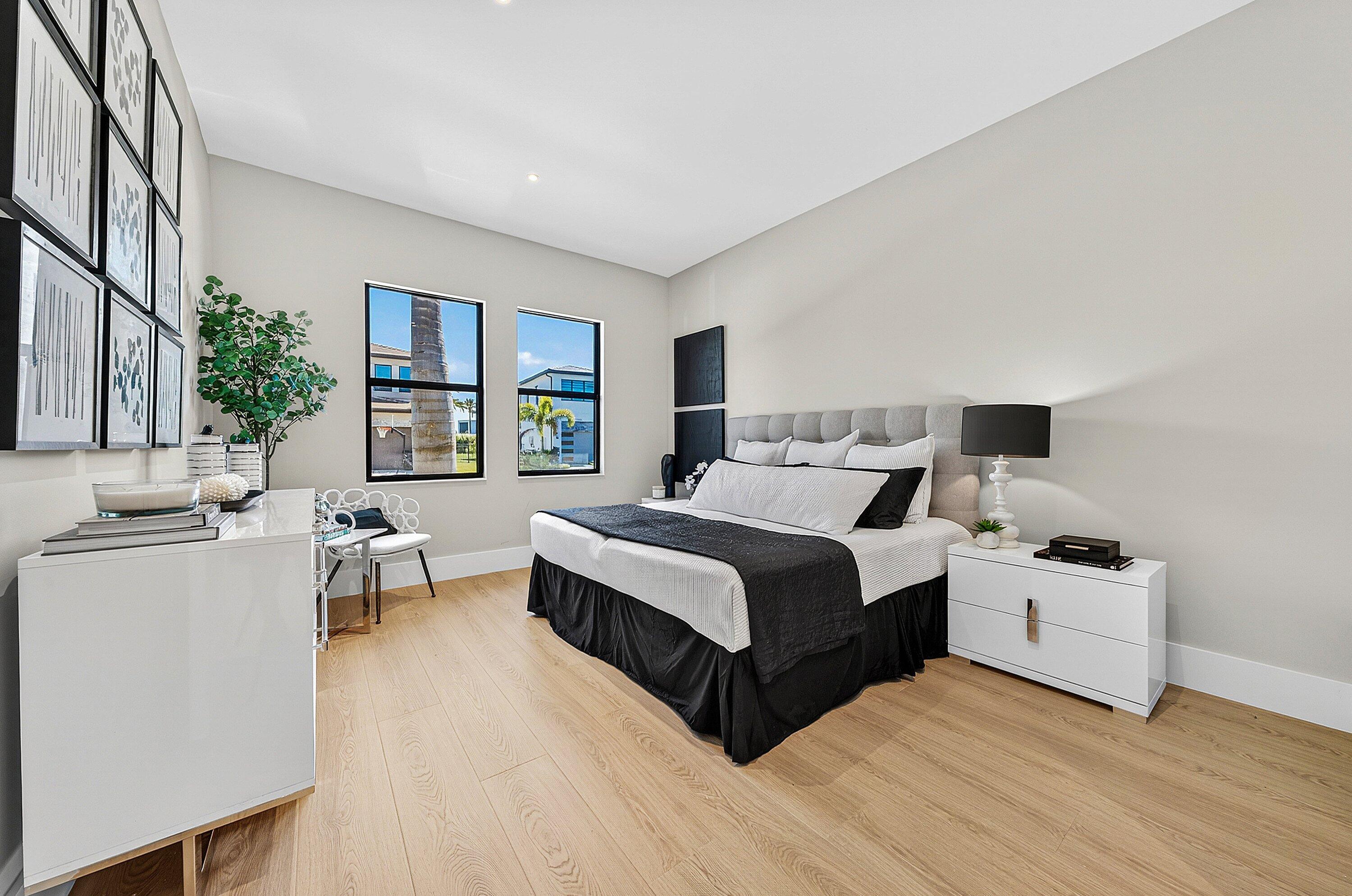 LOTUS EDGE - Residential Lease