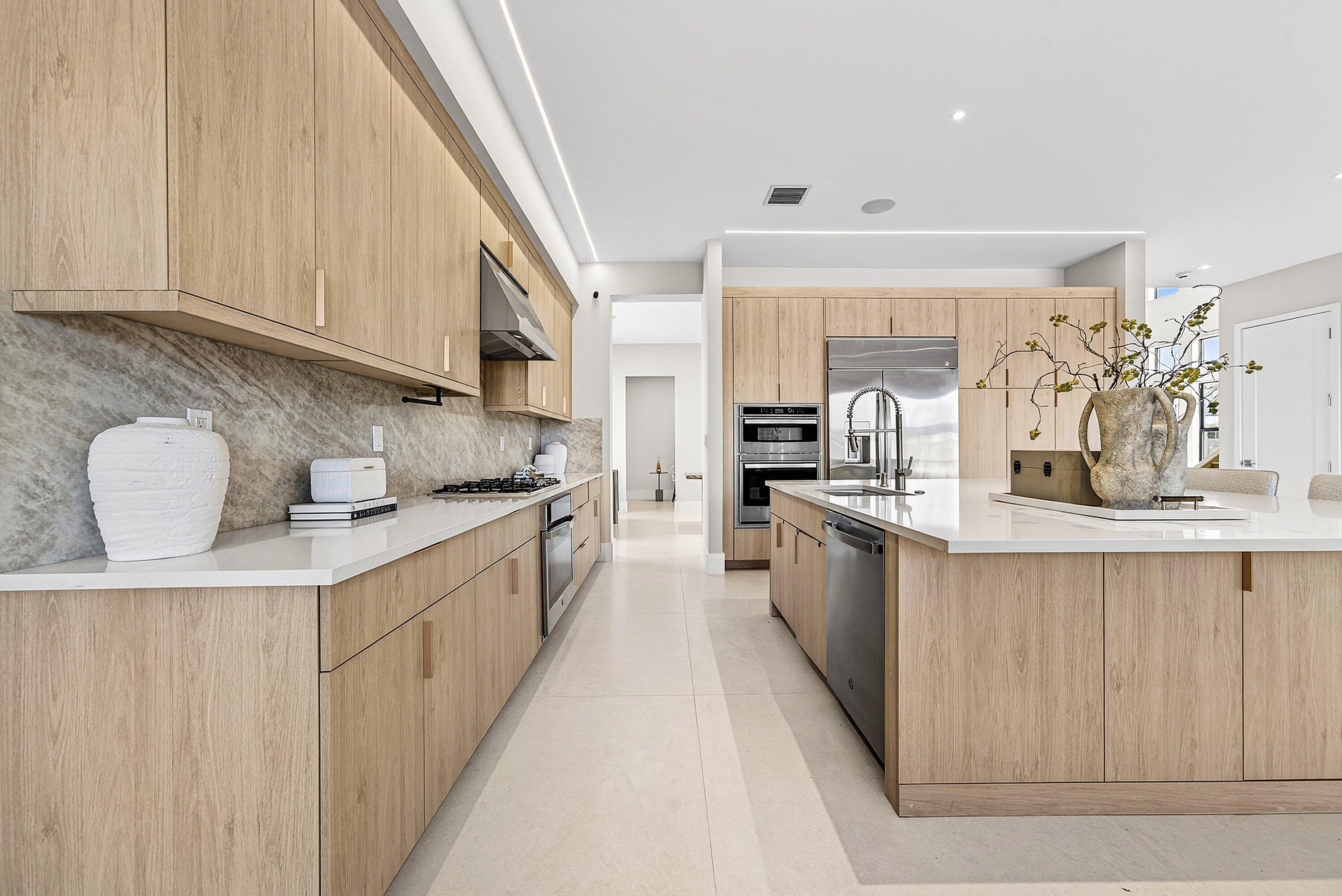 LOTUS EDGE - Residential Lease