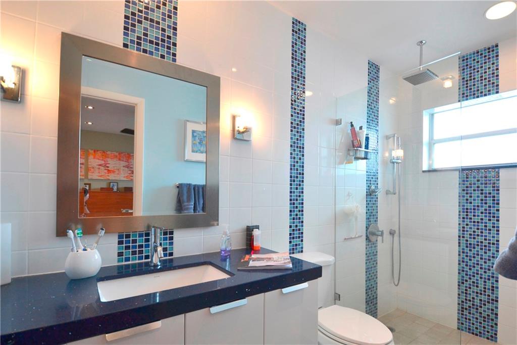 LAS BRISAS - Residential