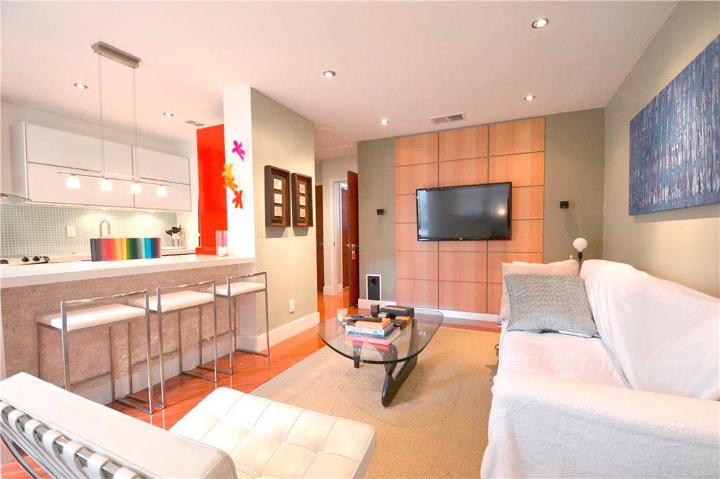 LAS BRISAS - Residential