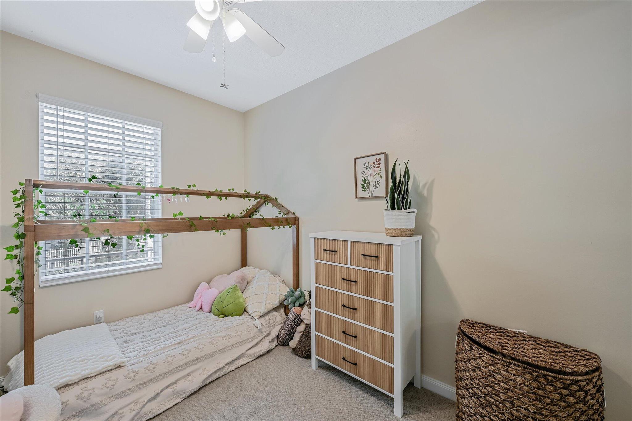 CATALINA LAKES - Residential