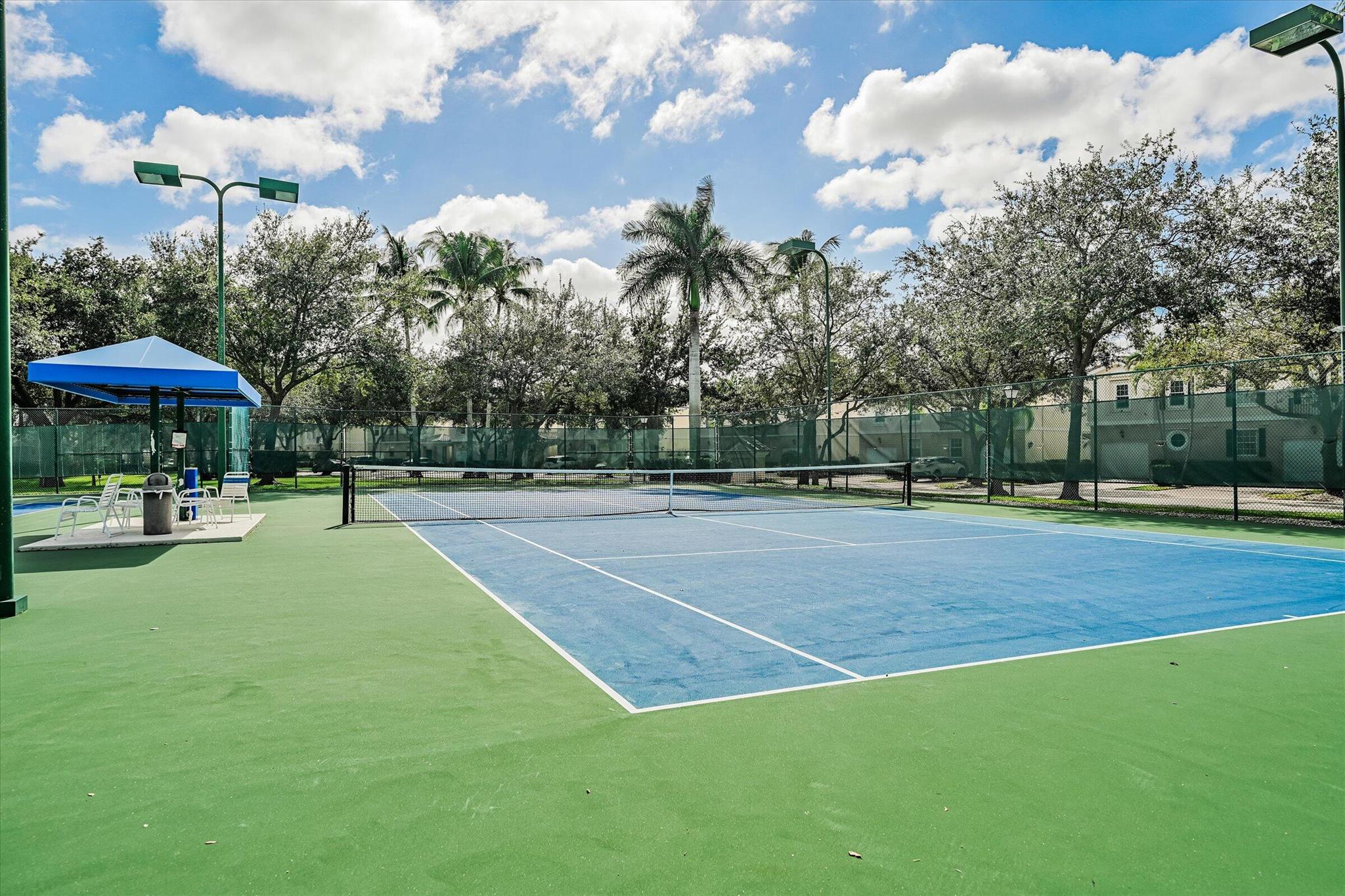 CATALINA LAKES - Residential