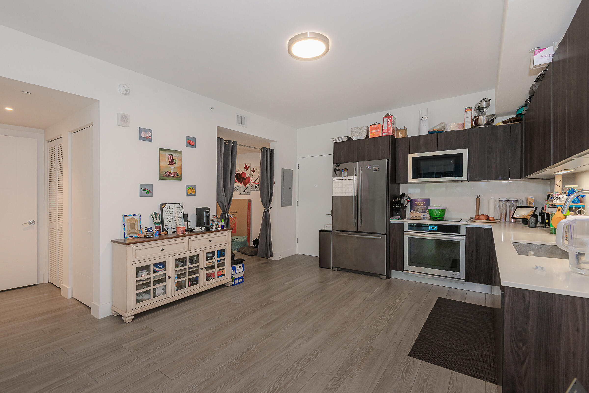 AVENTURA PARKSQUARE RESIDENCES CONDO - Residential