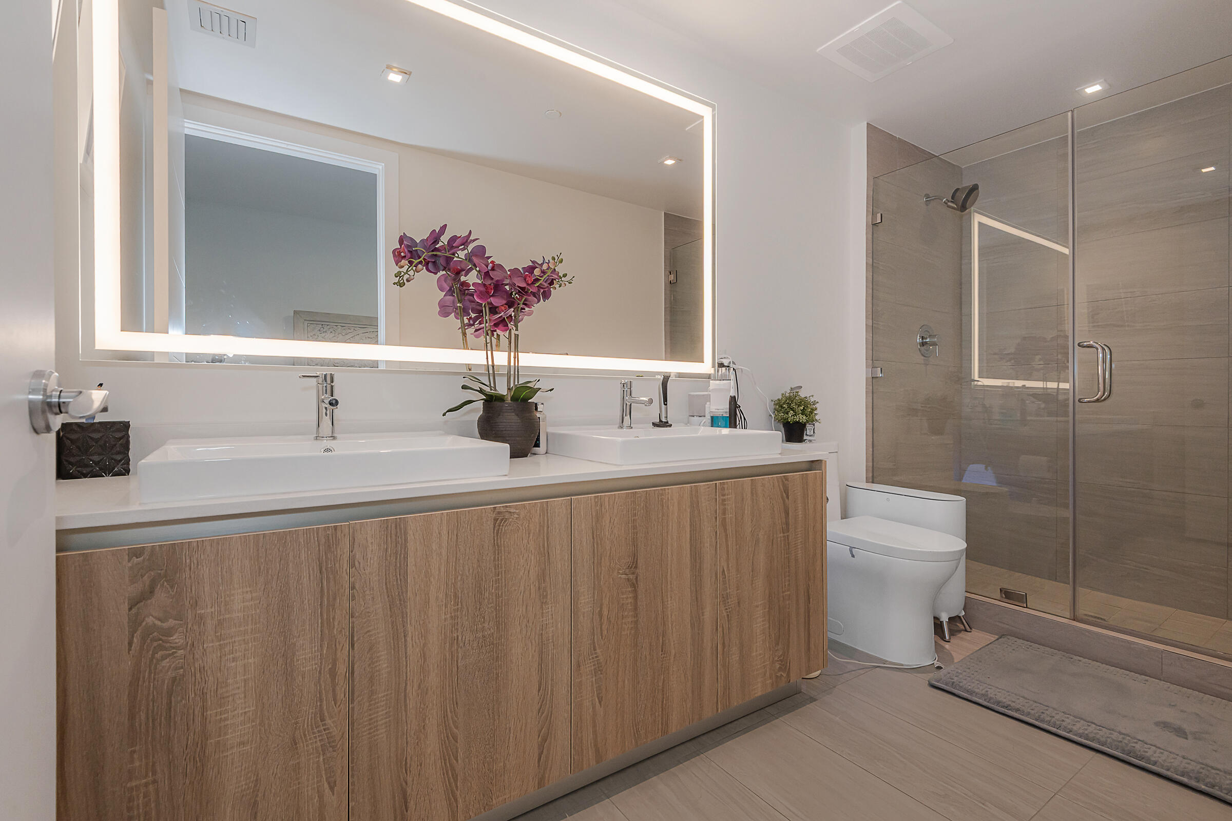 AVENTURA PARKSQUARE RESIDENCES CONDO - Residential