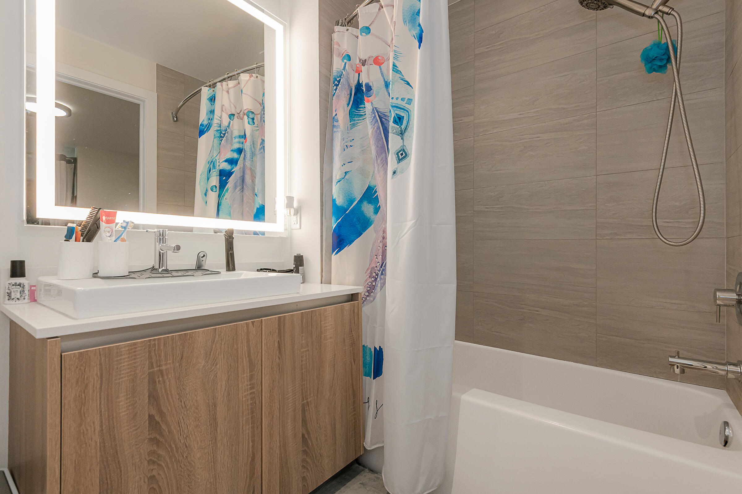 AVENTURA PARKSQUARE RESIDENCES CONDO - Residential