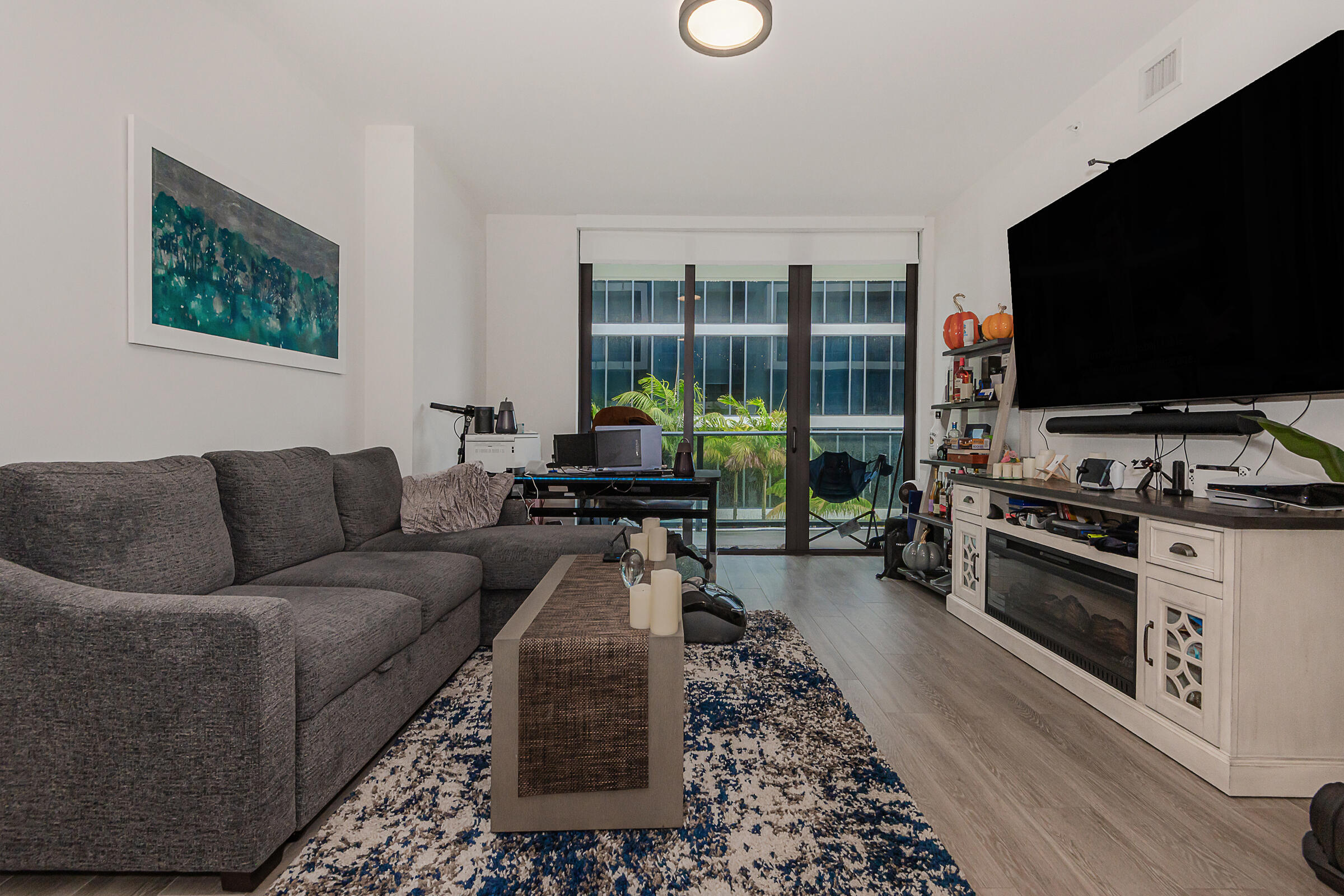AVENTURA PARKSQUARE RESIDENCES CONDO - Residential